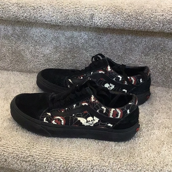 Vans Old Skool Glow Frights Shoes - Picture 2 of 5